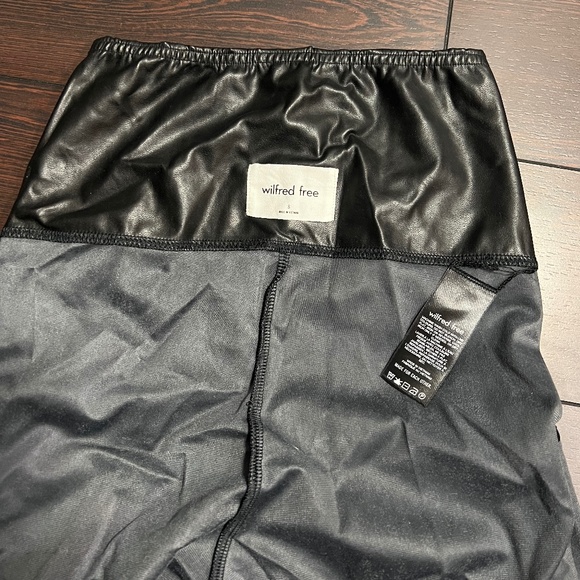 Wilfred Free - Daria Pant (SMALL) - Vegan Leather Leggings - Picture 7 of 11